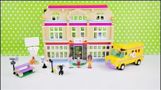 Szkoła Artystyczna w Heartlake - Budowanie klocków Lego Friends 41134