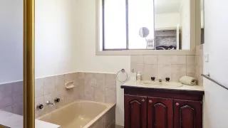 https://i.ytimg.com/vi_webp/DAIoFySnwsE/mqdefault.webp