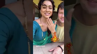 Shriya Saran with her Husband Wishes Happy Dasara to Everyone Latest