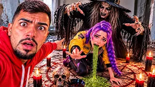 UMA BRUXA AMALDIÇOOU AS GUERREIRAS K-POP E A RUMI AGORA TÁ EM PERIGO! 