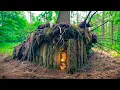 Download Lagu Building a Сozy Shelter Under an Oak Root. Survival, Bushcraft
