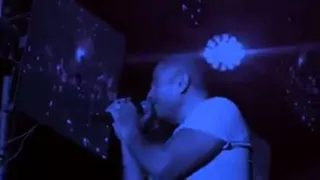 ليالي كنت مش عايش   ومستنيكي تحييني     عمرو دياب   دندنها