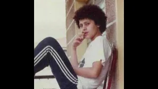 اغنية ما بينمل منها بصراحة جورج وسوف يلي تعبنا سنين بهواه 