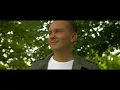 Download Lagu Donny van der Roest - En Dan Komt Ze Binnen (officiële videoclip)