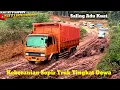 Download Lagu Berjuang Sekuat Tenaga!! Truk Besar Muatan Berat Saling Adu Tenaga