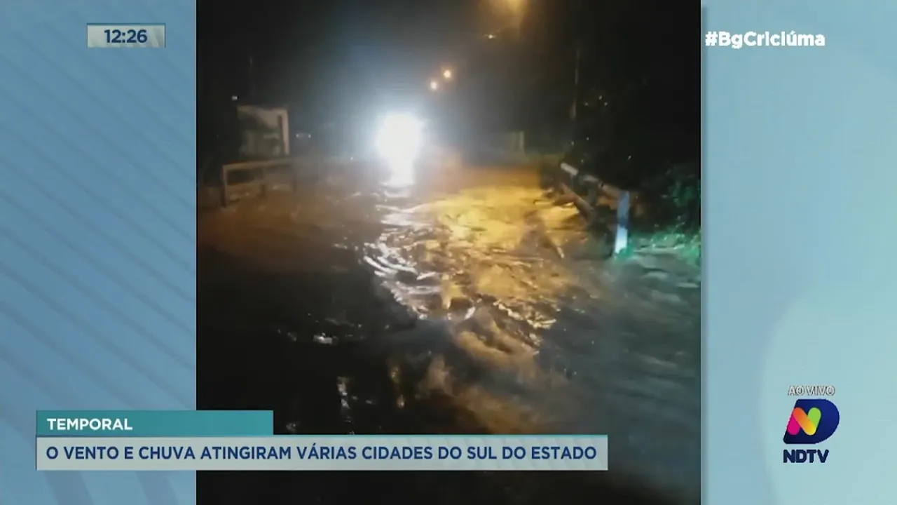 Vento e chuvas cusaram transtorno em várias cidades do Sul do estado nesta quinta-feira