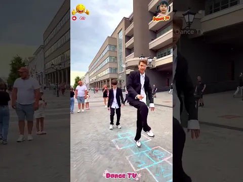 happy dance sport with street dancer 🍓❤️#viralvideo #happydance #funnyvideo