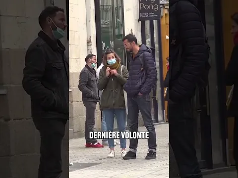 Faire tomber les cendres de son papi - Prank #humour #prank #blague