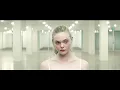 Download Lagu the neon demon (2016) - casting call scene