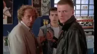 Les Compères (1983) -  Extrait "Coup de boule"