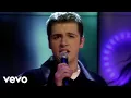Download Lagu Westlife - Swear It Again (Live from Top of the Pops, 1999)