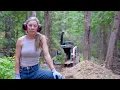 Download Lagu How Many Wood Chips can this Wood Chick Chuck?