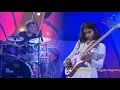 Download Lagu Amazing Young Bassist Mohini Dey - Extract Cassical Fusion Song