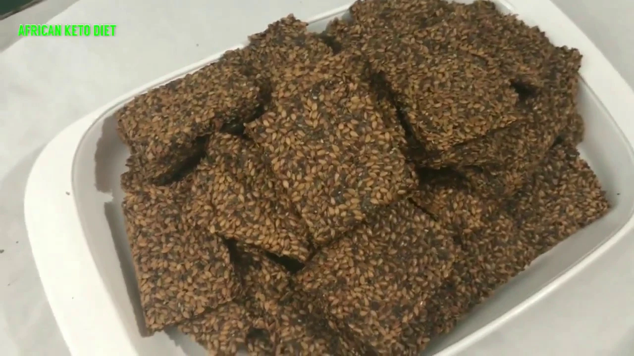 CHIA FLACKERS//KETO CRACKERS 1