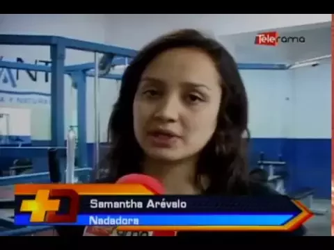 Nadadora Samantha Arévalo se prepara torneos internacionales