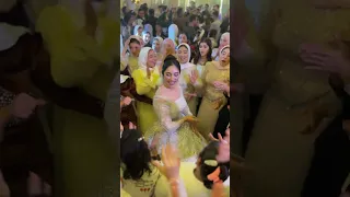 أوعي بنات القلعه                                     اكسبلور دندنها