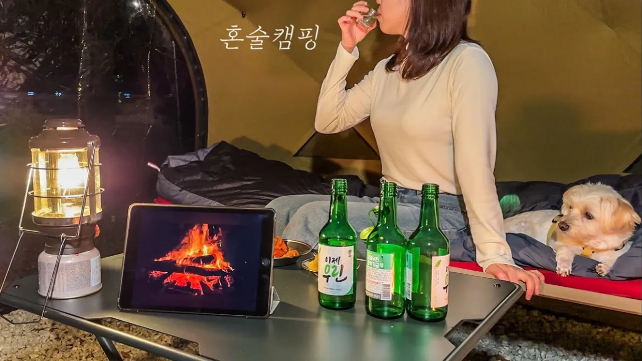 탁 트인 TPU창으로 호수뷰 바라보며 나홀로 동계캠핑❄️ 따뜻한 쉘터 안에서 혼술먹방 | 그리들 LA양념갈비•통골뱅이탕 요리해먹기🥄 サムネイル
