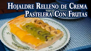Hojaldre Relleno de Crema Pastelera Con Frutas