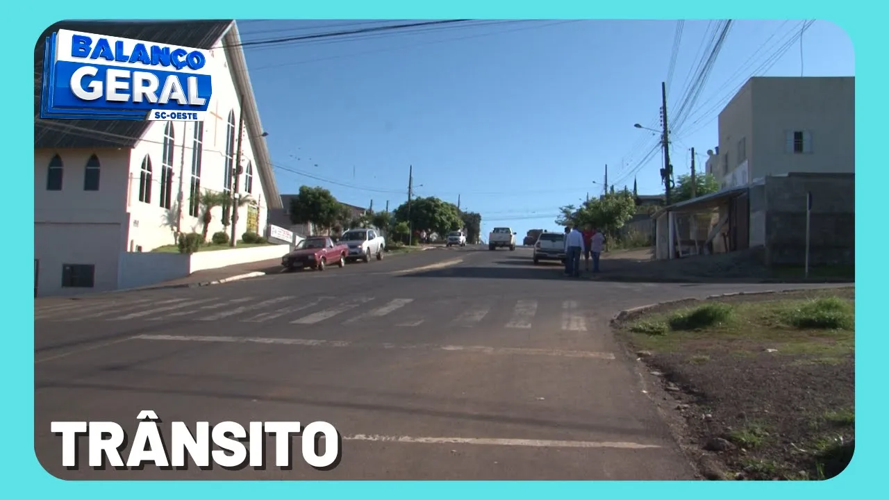 Moradores do Efapi em Chapecó pedem semáforo na Rua Corruíra esquina com a Beija-flor