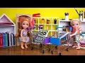 Download Lagu Elsa and Anna toddlers buy school supplies from store - Barbie is seller