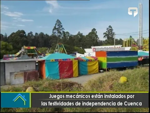 Juegos mecánicos están instalados por las festividades de Independencia de Cuenca