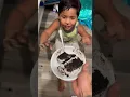 Download Lagu Dad and son don’t share cake with mom so she does this #shorts