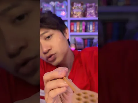 Scooping the beauty off your ✨face ✨ #asmr