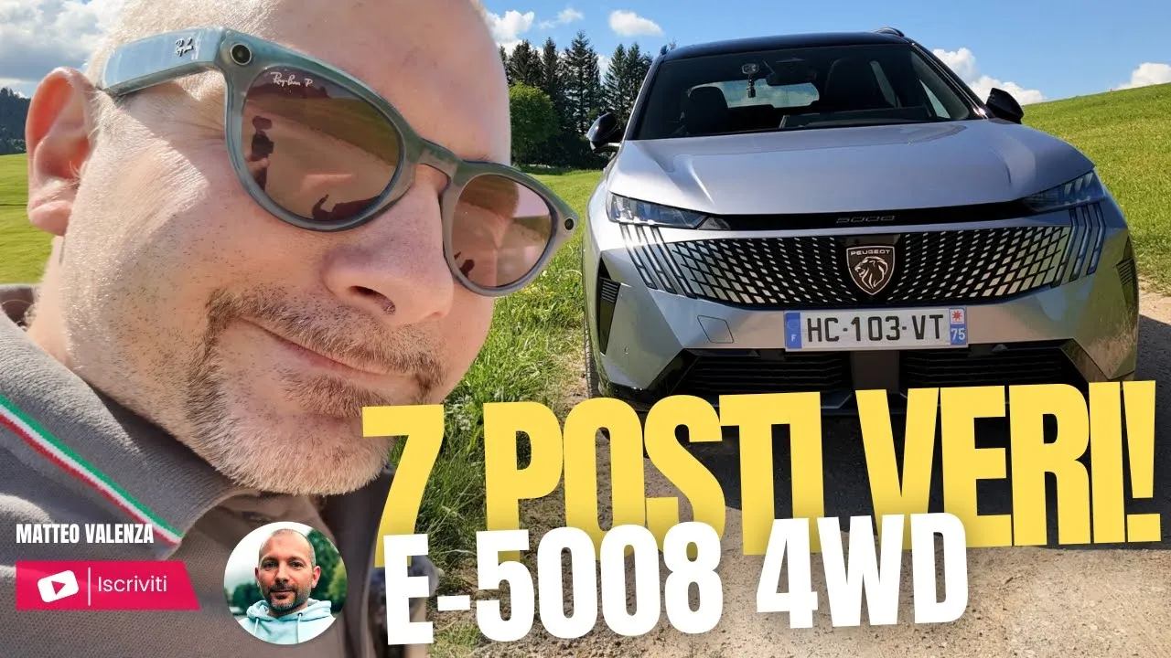 7 posti VERI in questa Peugeot e-5008 Dual Motor!