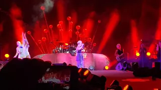 P nk - Try Waterfall Just Give Me A Reason