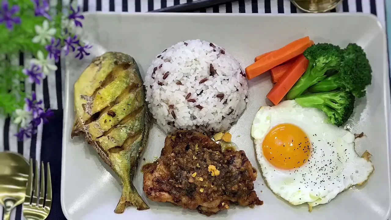 Chicken Chop with Salted Egg Sauce