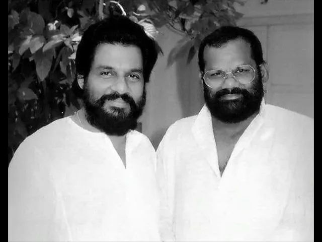 K,J, YESUDAS & RAVEENDRANMASH SUPER HIT ONAM SONGS ...PONNONA THARANGINI,,