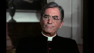 O Escarlate e o Negro 1983 - Trecho com dublagem clássica