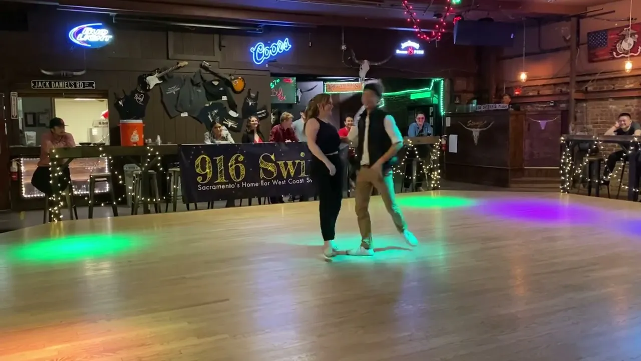 Chuck Yee & Amber O’Connell @ 916 Swing (2/14/23)