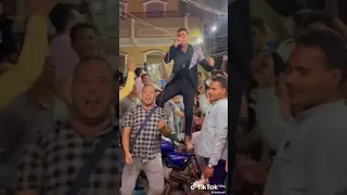 انا الميكانيكي وقلبي حاسس بك 