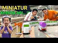 Download Lagu BIKIN KERETA API TUT TUT TUT, MINIATUR DARI KARDUS ADA REL NYA?! | Mikael TubeHD