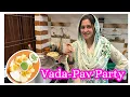Lagu Cooking Time in My Sasural ❤️| Maudaha me Vada-Pav \u0026 Gajar Ka Halwa Party 