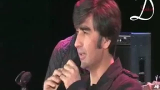 داود سرخوش دمی که با تو میگذارم قدم به جاده 