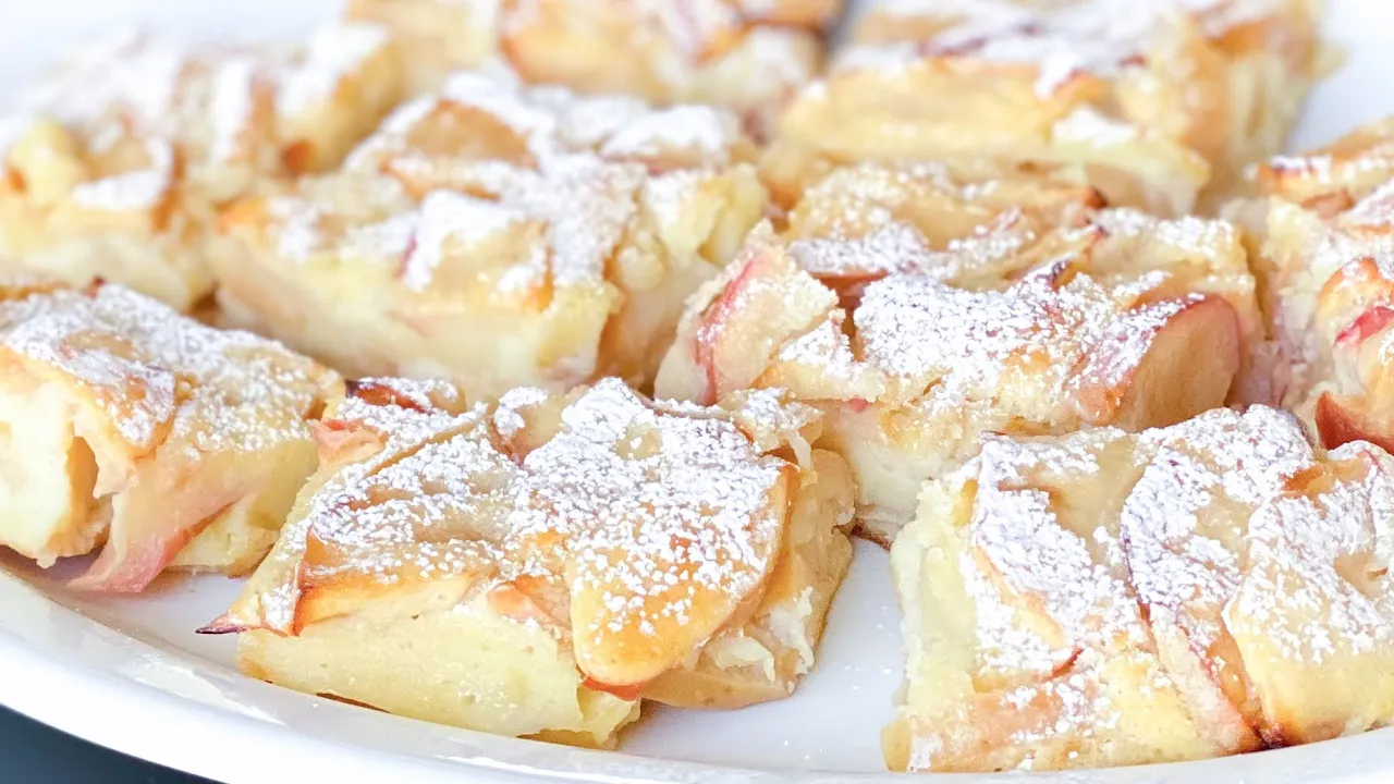 
          
          
          
            
            Fabelhaftes Dessert in 5 Minuten Einfacher und leckerer Apfelkuchen
          
        . 