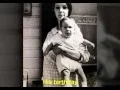 Keanu Reeves s childhood and how he cares his sisters and mom