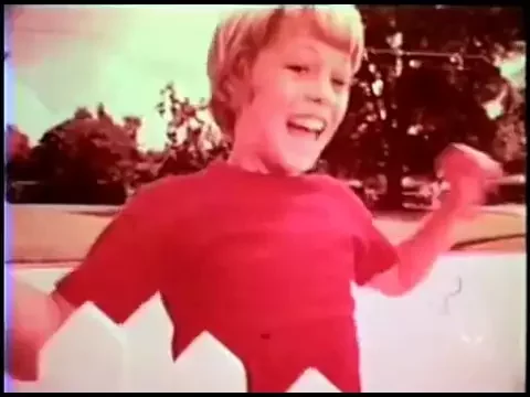 toy commercial: SPIDER-MAN WEB SHOOTER (1976)