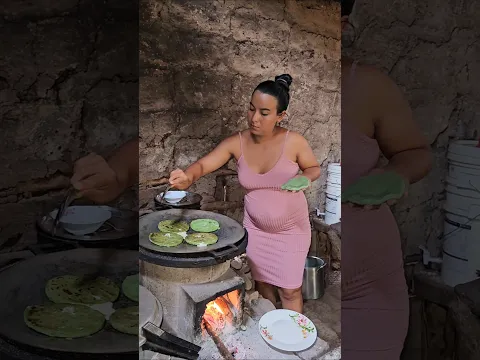 ¡¡Pupusas de Chipilin!! #youtubeshorts #food #cooking