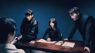 محقق بالشرطه بيحاول يحل قضايا قتل وحشيه لمرضى نفسيين ومن ضمنهم شخص بيقتل الستات بس ملخص مسلسل 