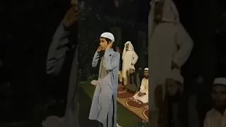 طفل قدموا ان يصلي بهم ففجأهم بصوته لا تنسوا الاشتراك في القناه ليصلكم كل جديد 