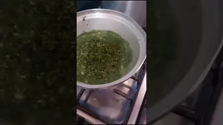 ملوخية  ورز حبه وحبه     مسلسل رجب مش عاجبه العجب دندنها