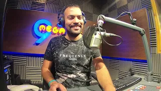 خالد عليش   المشكلة مش اني معيش فلوس    المشكلة ان الناس فاكرة اني شوال فلوس دندنها