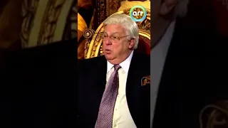 عندما التقى فريد شوقي بـ إبن الملك فاروق متفضحناش أرجوك 