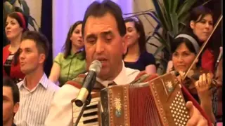 cornel cuibus precum in cer si pe pamant 2010