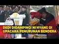 Download Lagu [FULL] Dedi Mulyadi Berbaju Serba Hitam Ditemani Ni Hyang di Upacara Penurunan Bendera HUT ke-80 RI