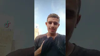 الفلوس مابتعمل راجل اصل الراجل ال بيعملها دويتو 