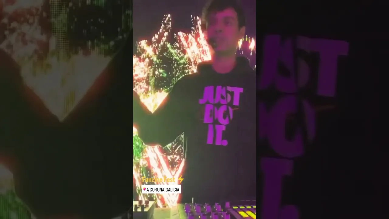 Robert Cosmic Live at Fanzine Fest